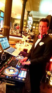 DJ für Firmenfeier