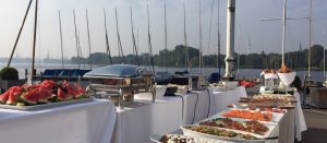Terrasse mit Alsterblick